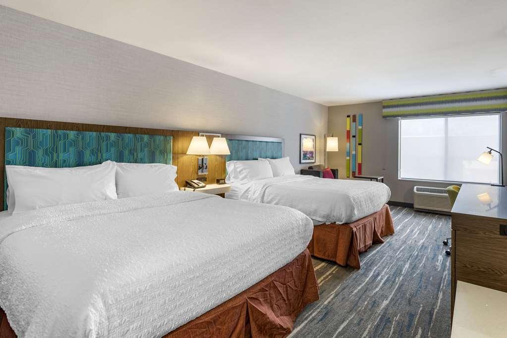 Hotel Hampton Collins