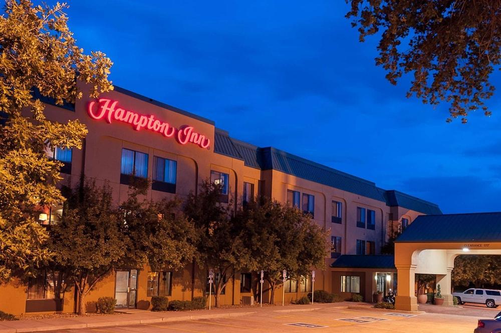 Hotel Hampton Collins 3*