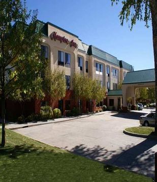 Hampton Collins Hotel 3*