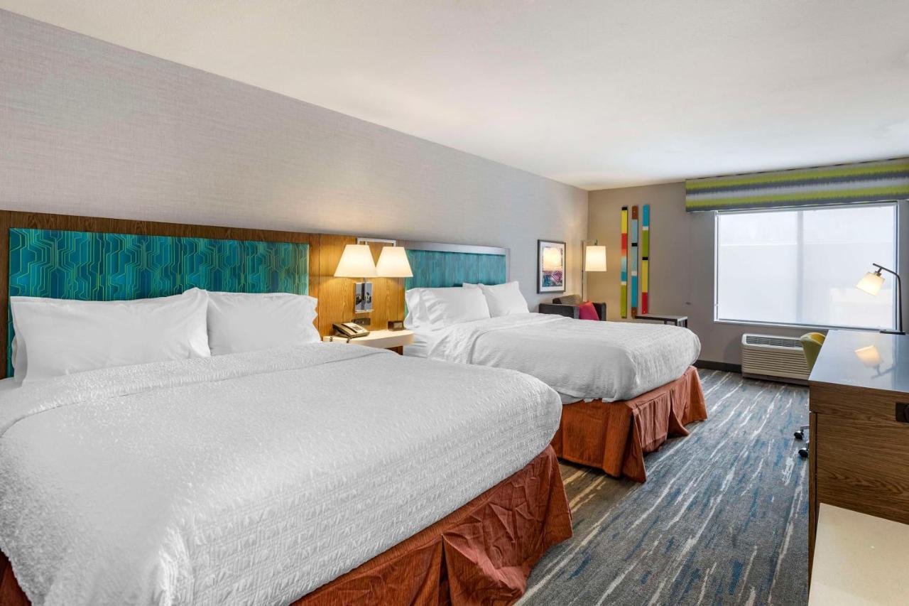 Hotel Hampton Collins 3*